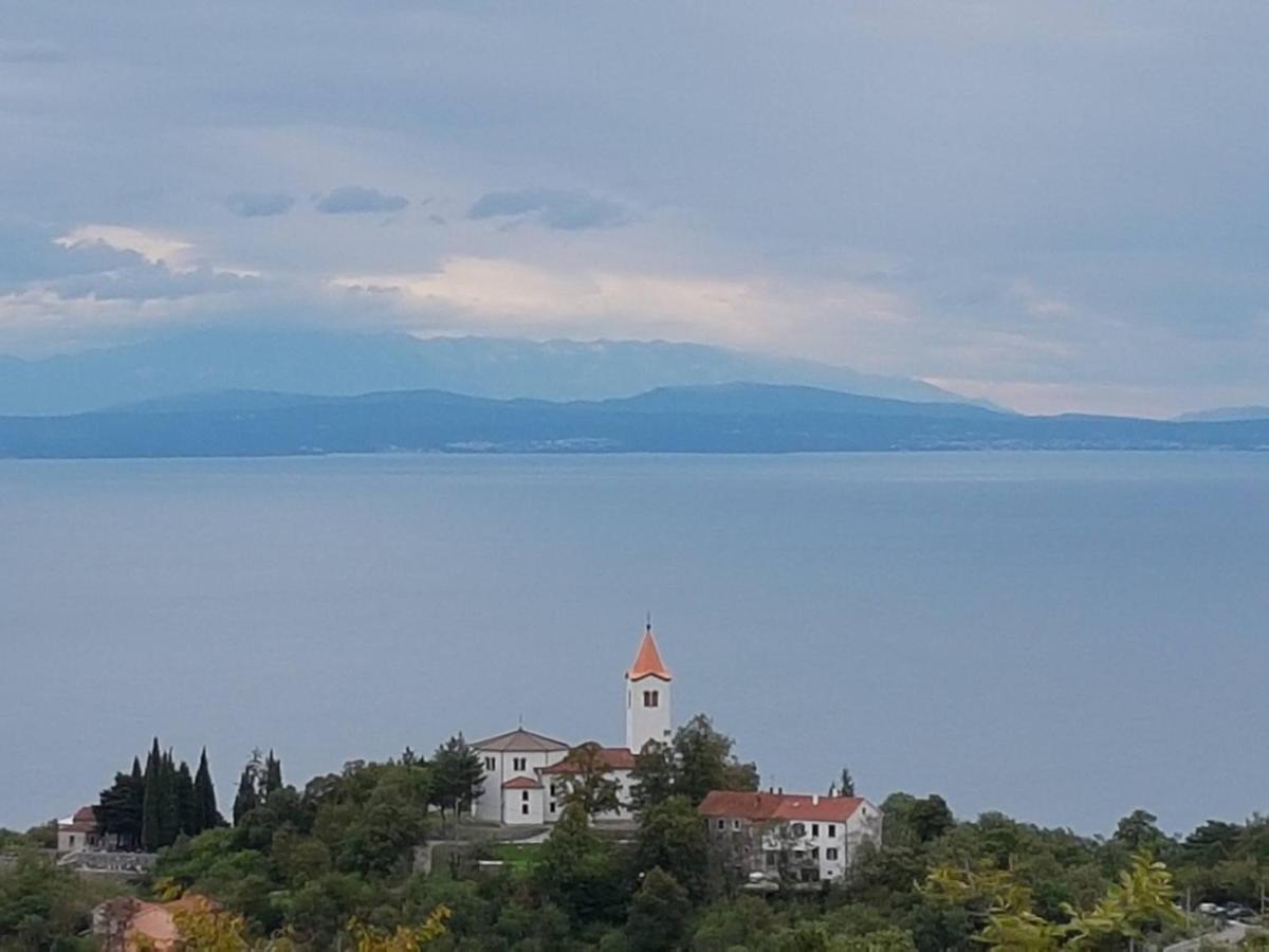 Апартаменты Fran Opatija Rukavac  Экстерьер фото